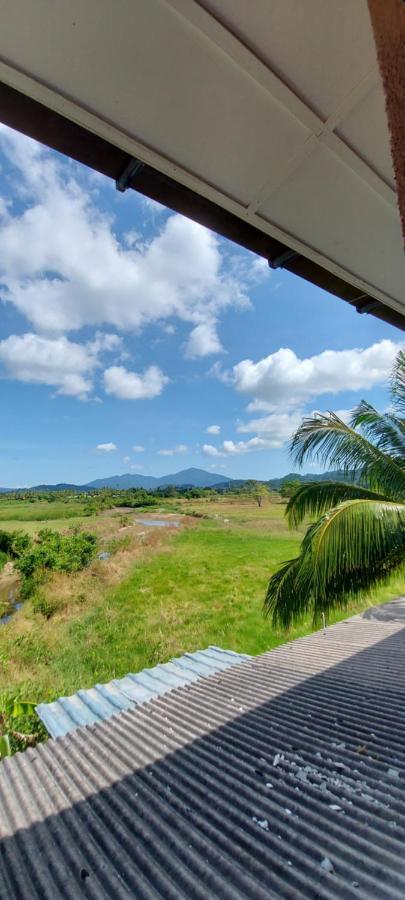Pondok Muara Chalet Pantai Cenang  Exterior photo