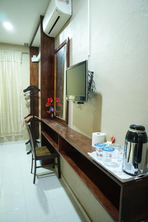 Pondok Muara Chalet Pantai Cenang  Exterior photo